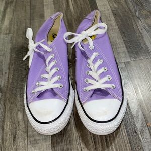 Light purple converse